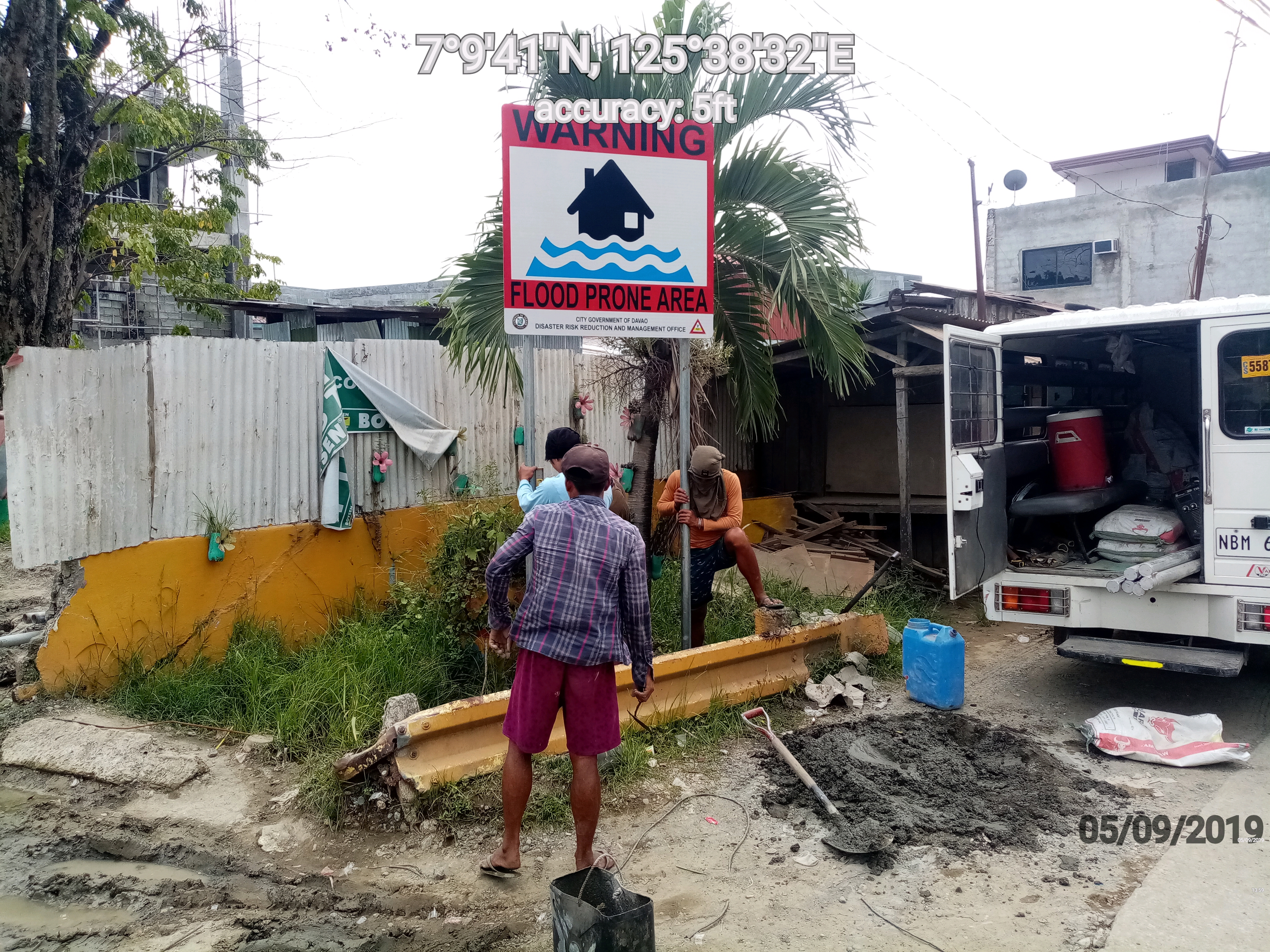 Installing of Flood Prone Area Warning Signage at Barangay Malagamot Panacan