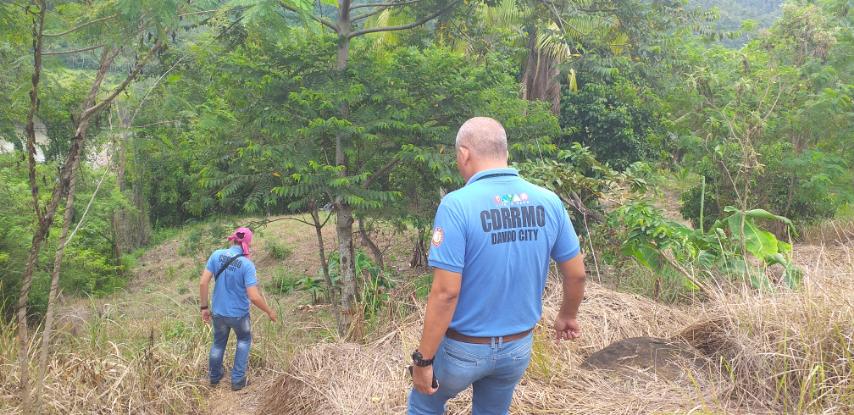 Davao City DRRMO, DENR-MGB and Brgy. Tamugan officials conducted an assessment as well as awareness to its community about the present landslide threat in their areas, November 5, 2019.